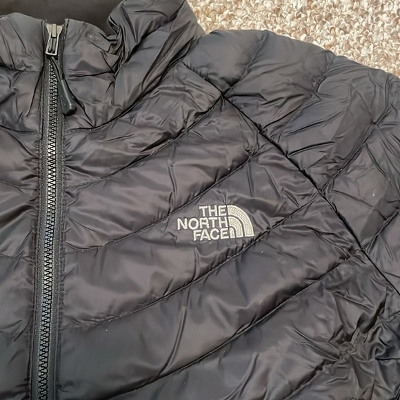 Women’s The North Face Down Jacket - Picture 2 of 10